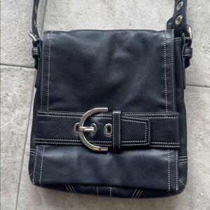 Vintage Coach SoHo front flap with buckle bag with dust bag.